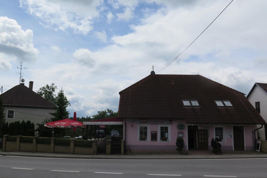Penzion Oliver Horní Planá Bagian luar foto